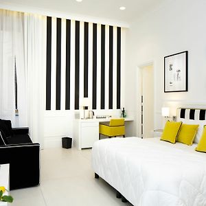 Nap Luxury Guest House Bovio